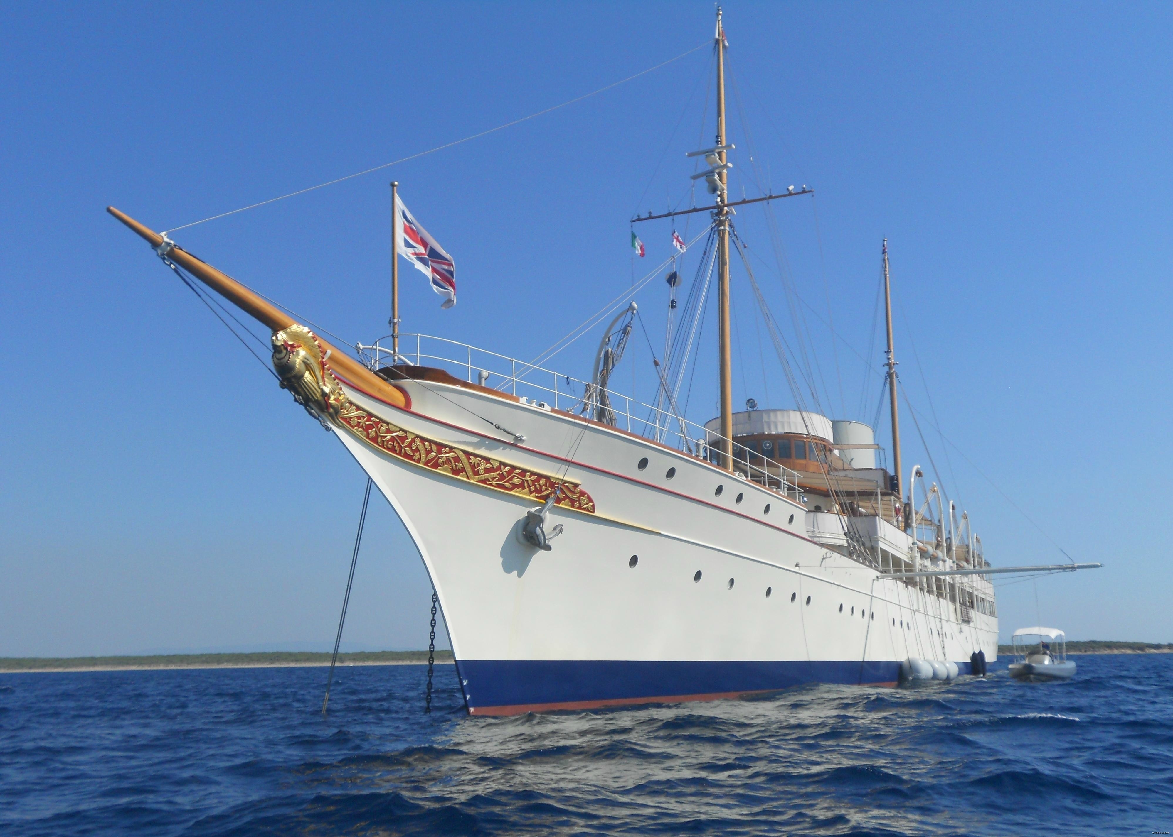 Yacht NAHLIN, John Brown & Sons CHARTERWORLD Luxury Superyacht Charters